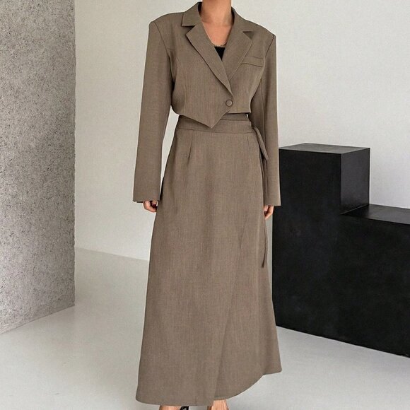 Brown Preppy Womens Women's Solid Color Slim Fit Double Breasted Blazer - Picture 1 of 5